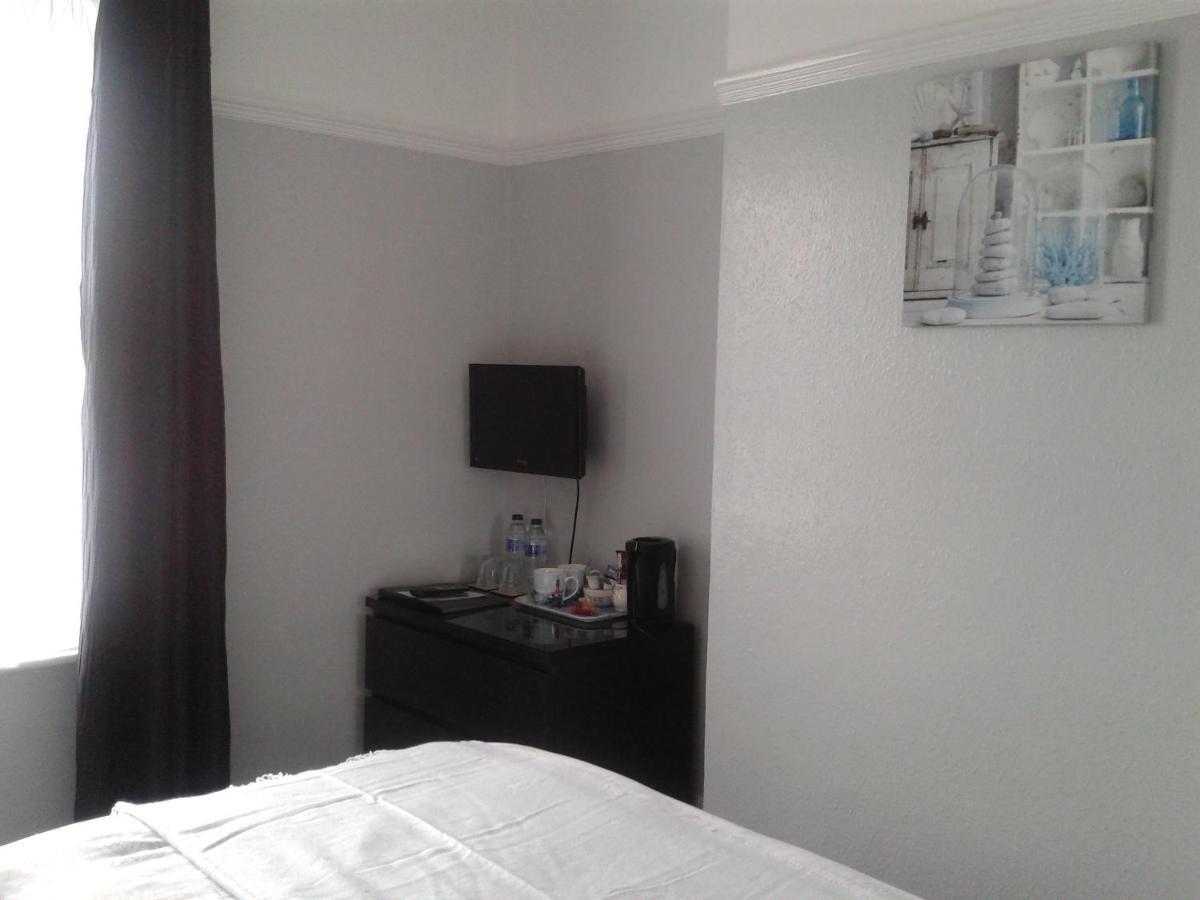 South Rising Guest House Пул Екстериор снимка