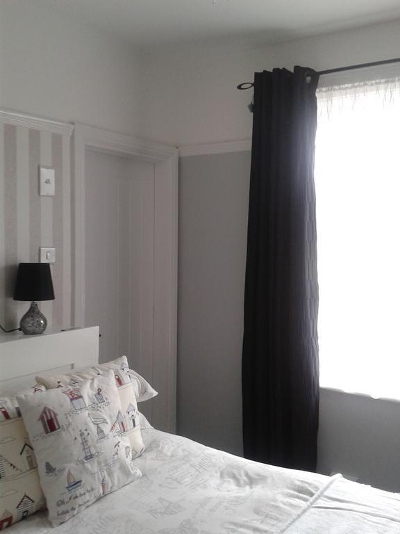 South Rising Guest House Пул Екстериор снимка